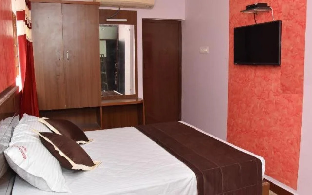 Arunaachalaa Inn