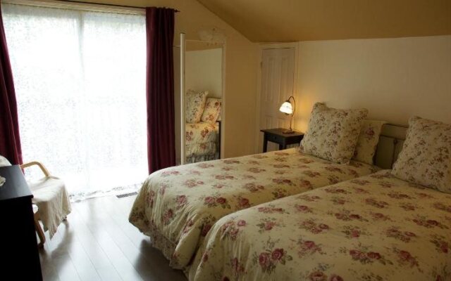 Gîte Couette et Girouette Bed and breakfast