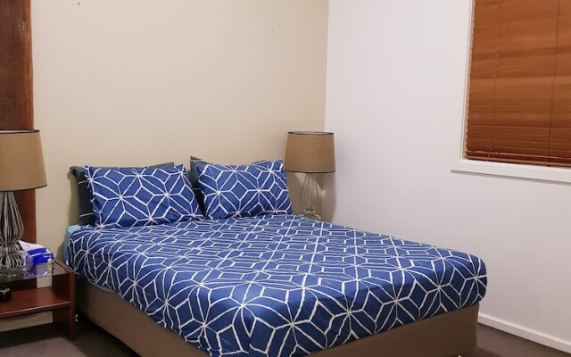 Darling Harbour City View 1 Br Apartment