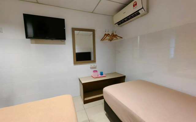 Comfort Two Hotel