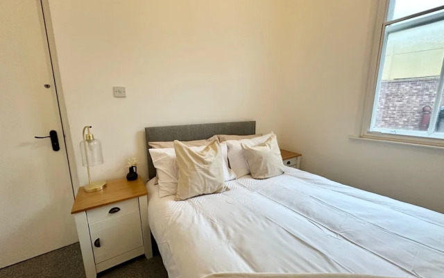 City Haven - Modern 2 Bedroom in Sheffield