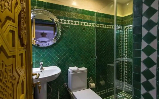 Riad Amor