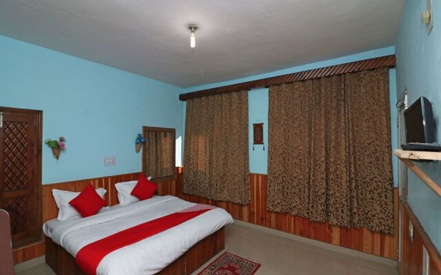 Oyo 13710 Home Cozy 2Bhk Aleo Manali