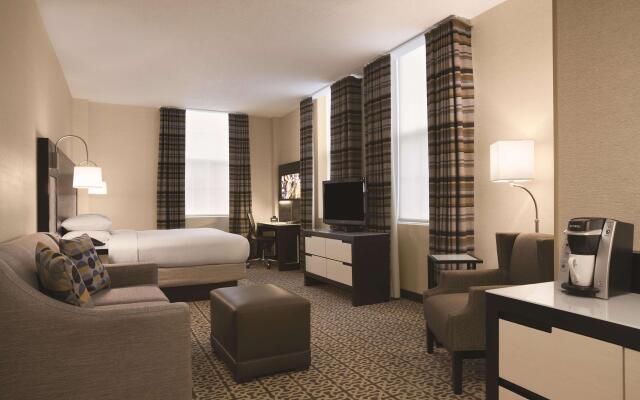 DoubleTree by Hilton Boston - Downtown