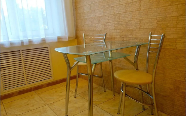 LUXKV Apartment on Smolenskaya