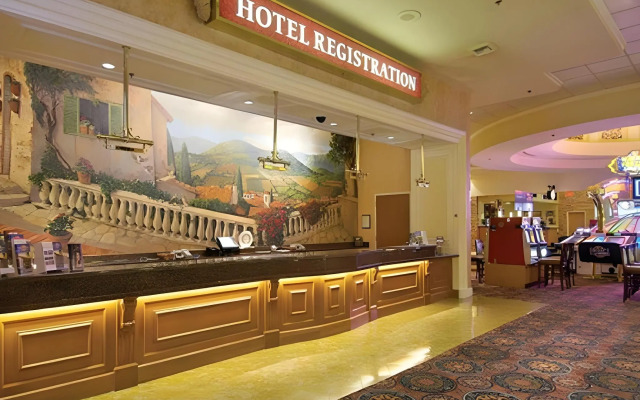 Suncoast Hotel and Casino