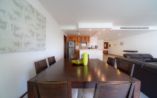 Wayak 301 - Center of Playa del Carmen