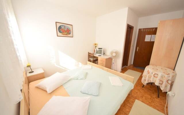 Smilje - Good Location & Parking - R5