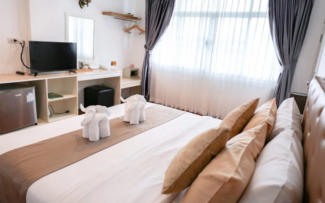 Rajapruek Place (SHA Extra Plus)