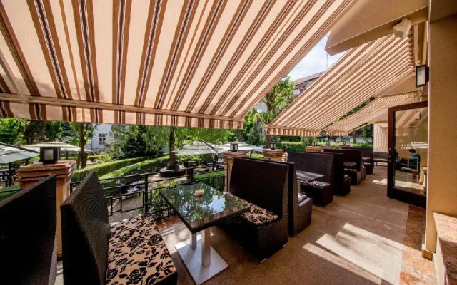 Best Western Central