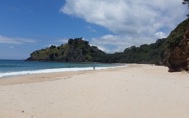 Coromandel Views Bed and Breakfast