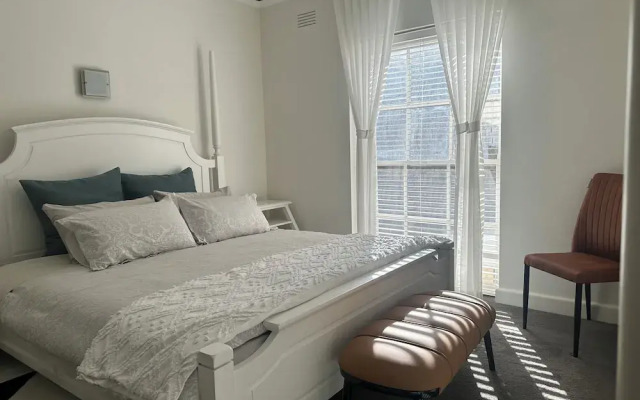 Toorak Executive & Corporate Residence