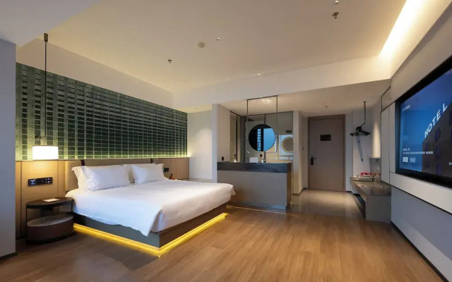 Liangzhi Huipin Hotel
