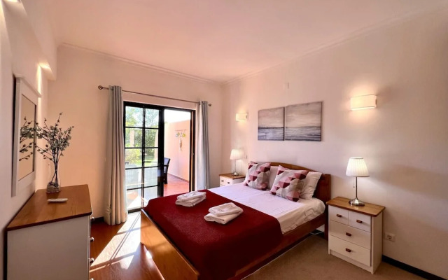 Vilamoura Paradise Golf With Pool