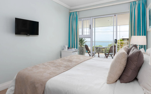 61 on Camps Bay