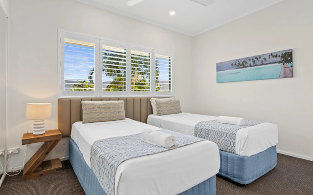 Coral Sands Resort – Guest Rooms – Cairns