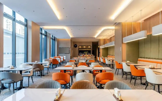 Holiday Inn Express Shanghai Changyang Road by IHG