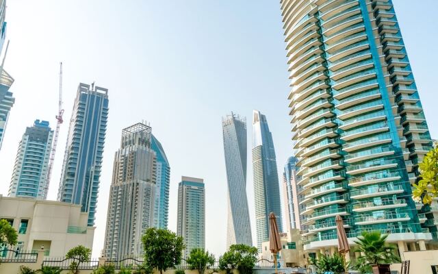 2 Bedroom Apartment Marina