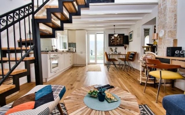 Beach House Calendula