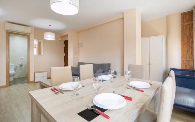 Gerona Apartment by GHR Rentals