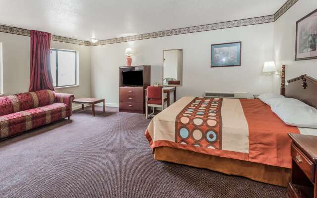 Super 8 by Wyndham Morris