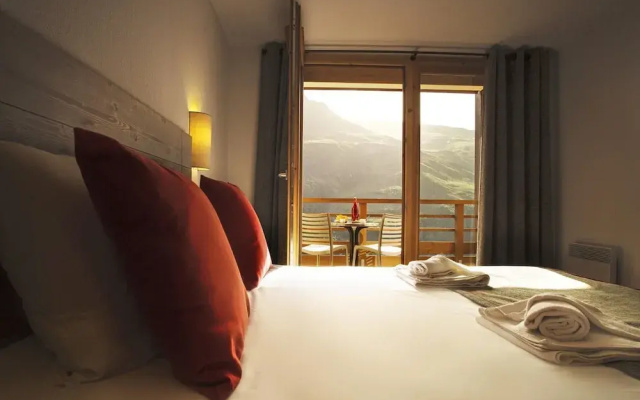 Apartment in Les Menuires With Spa Access