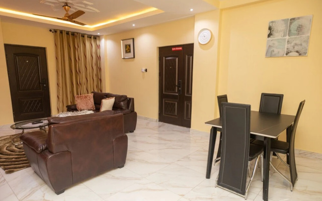Stunning 2-bedroom Furnished Apartment in Accra