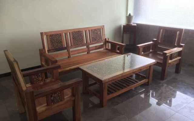 Pagoda Hotel