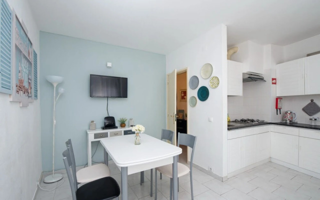 Lena’s Beach House by HelloVacations