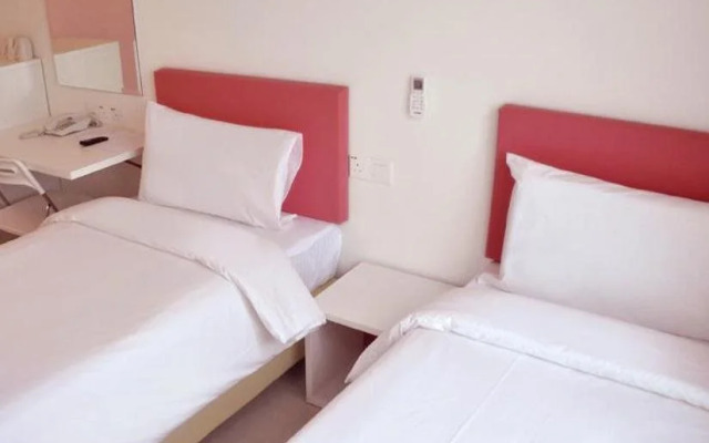 YY318 Hotel