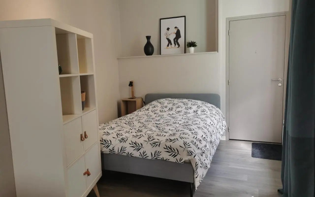 Suite Orphelins 2 (rdc)