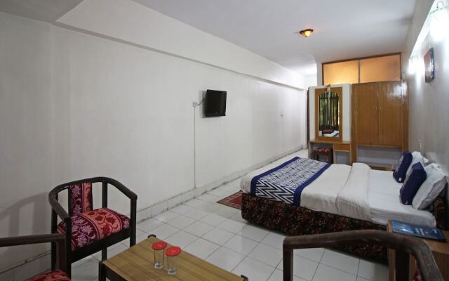 OYO 13324 Hotel Anamika