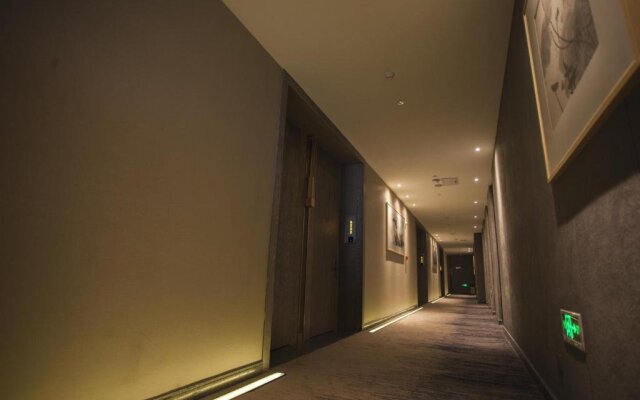 Atour Hotel Lotus Ankang