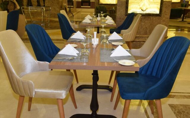 Salsabil Hotel by Warwick  Al Corniche