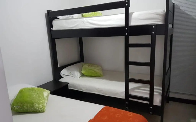 3' del Parque del Café Apto y Piscina