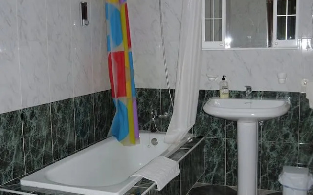 Hostel Villa Cabreros