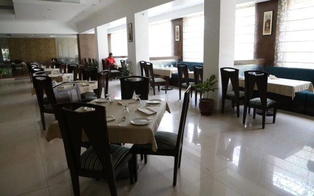 OYO Premium Baddi Nalagarh Highway