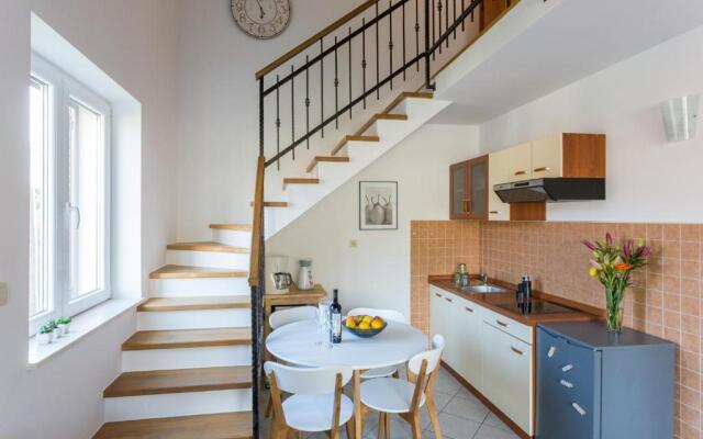 Apartments Kralj Ana