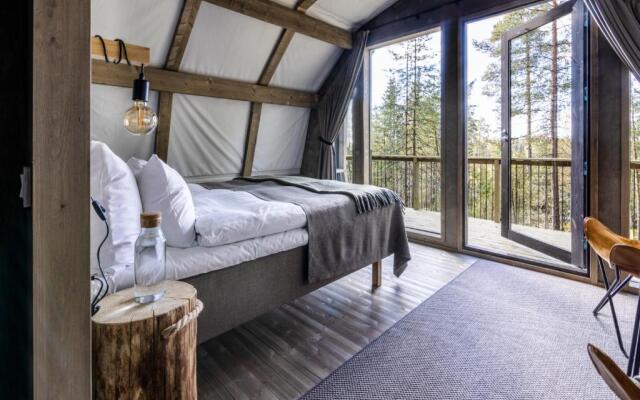 Haltia Lake Lodge nature boutique hotel & glamping