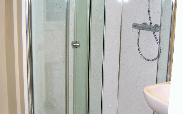 Luxury Apartment At Barron House