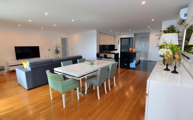 Sec XXI 12 - 3 Bed Flat