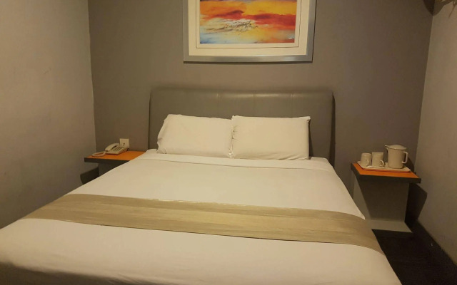 U Pac Hotel