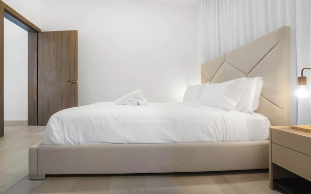 Stylish 3BR Villa by Vistacana Rentals