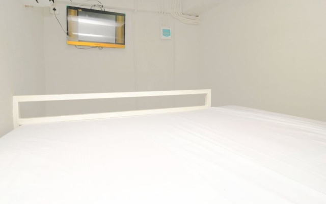 Kamar Keluarga Syariah Cendrawasih – Guest Rooms – Jakarta
