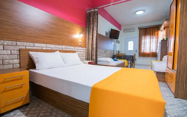 Avra Comfort Rooms- Family