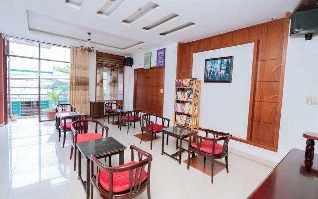 Trieu Vu Hotel & Apartment