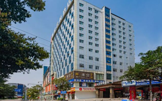 Rezen Kingtown Hotel (Chongqing Liangping)