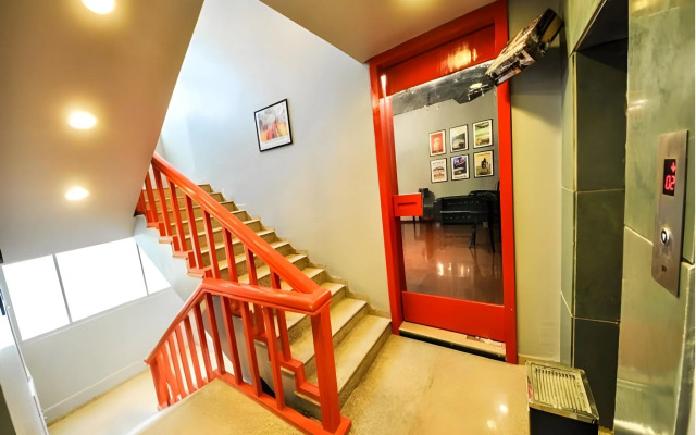 OYO Premium Nagpur Airport Road