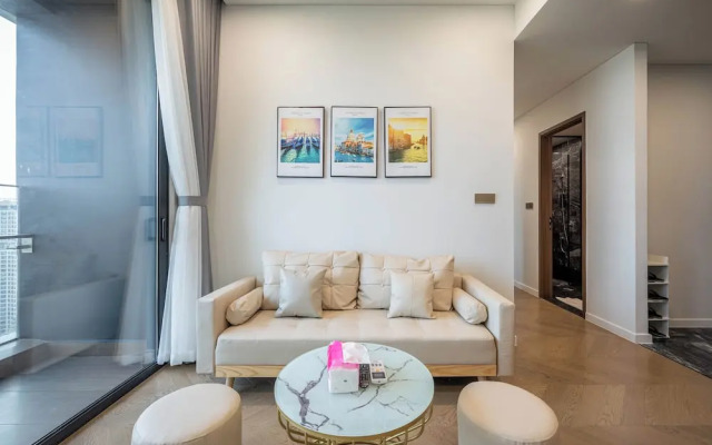 The Lumiere Luxury Citypoint ANGIA