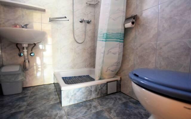 Apartments Pinka 30 M From The Sea